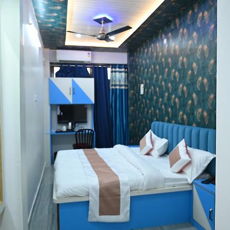 Sun High Stay Luxury Guest House Varanasi Eksteriør billede